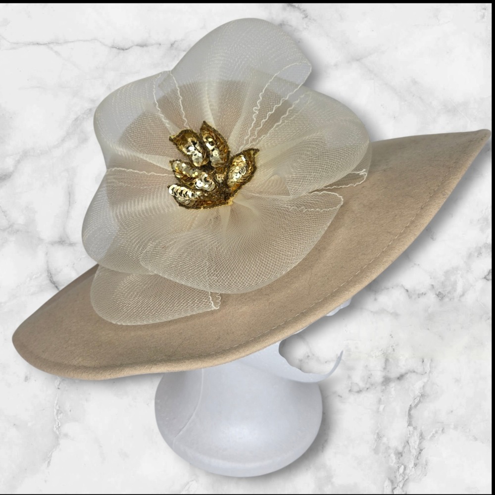 Vtg Bollman 100% Wool Doeskin‎ Felt Wide Brim Hat Tan Neutral Tulle Sequins Glam
